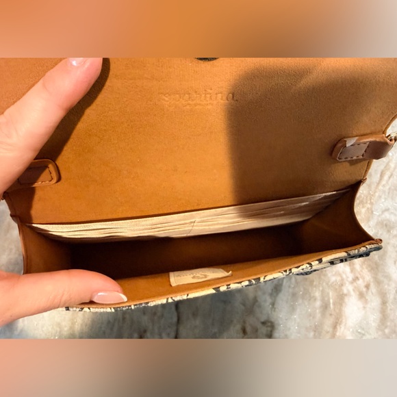 SPARTINA 449 navy blue and cream floral linen purse - Picture 4 of 10